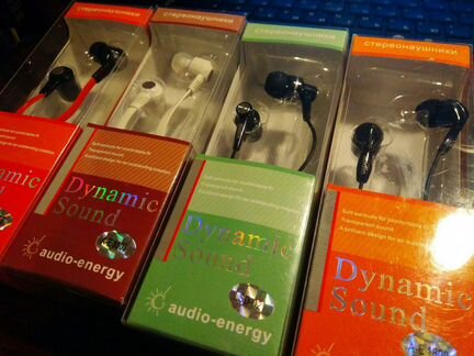 Наушники новые