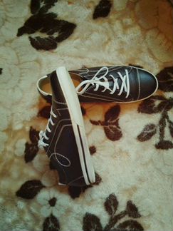 Кожаные кеды