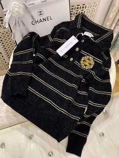 Мягкий свитерок chanel