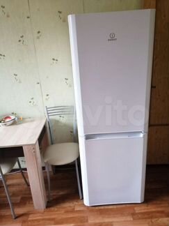 Комната 25 м² в 4-к, 1/8 эт.