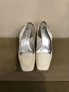 Туфли женские Carnaby кожаные лаковые с открытым з