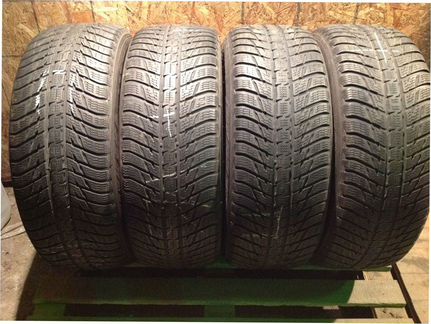 235 55 17 Nokian WR SUV3 cdfv R17