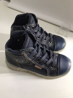 Ботиночки экко 25 размер (15,5 см)