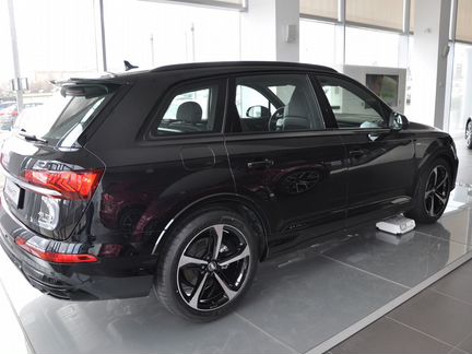 Audi Q7 3.0 AT, 2020