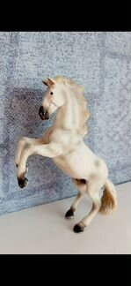 Лошадка коллекционная