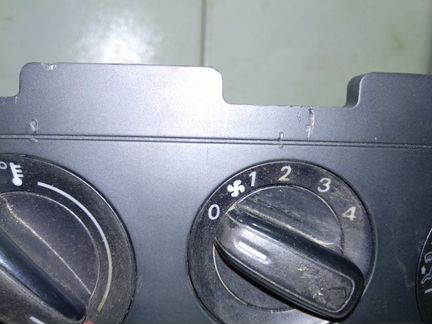 Блок управления отопителем Volkswagen Polo