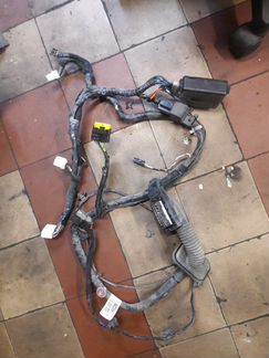 Проводка передней левой двери Hyundai ix35 2011