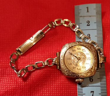 Женские резные часики Elaine фольга белого золота