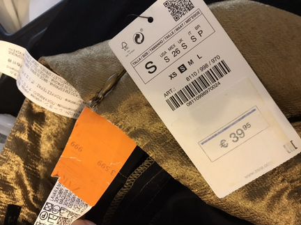 Брюки Zara. Новые.Золотые