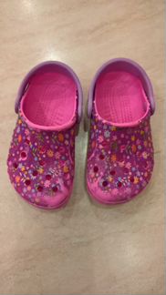Crocs 8-9
