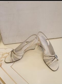 Босоножки женские брендовые разм 41