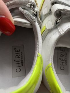 Cherie кожаные кроссовки 26