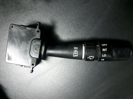 Переключатель стеклоочистителя Hyudai HD 65/78