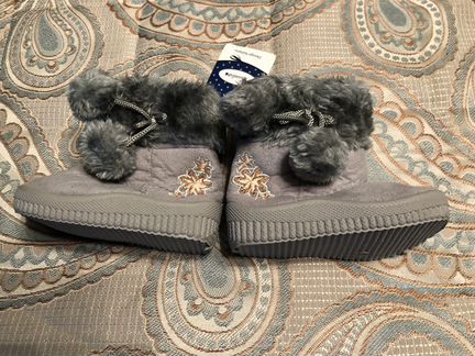 Угги из текстиля новые