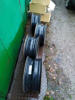 Оригинальные диски Фольксваген R16