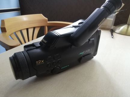 8мм видео камкордер Samsung Vp-U12