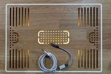 Умный стол с USB из натурального дерева (новый)