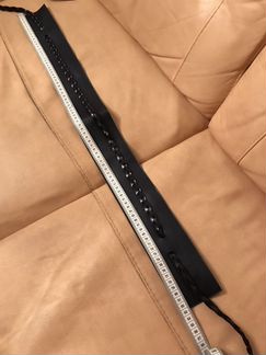 Стильное клетчатое платье с широким ремнём