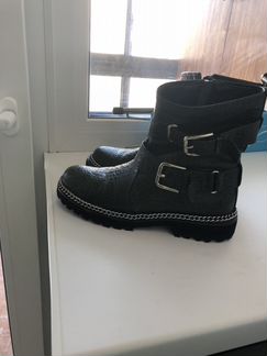 Ботинки осенние