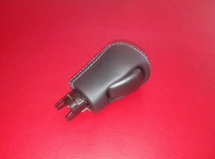 Ручка АКПП infiniti Q70 M25 M37 M56 черная