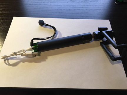 Монопод для селфи oltramax OM-SF-00113 Black/Green