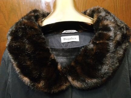 Теплое новое пальто