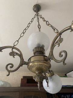 Люстра Югославия