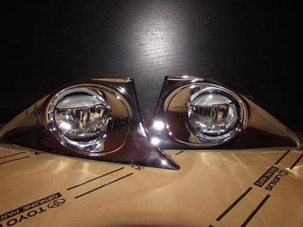 Хром туманок тойота камри 50 оригинал