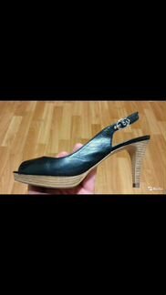 Босоножки Carlo Pazolini из натуральной кожи