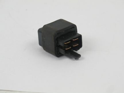 Реле фар sym (p
: 61155-a06-000)