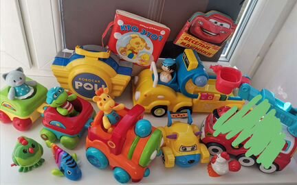 Развивающие игрушки детям