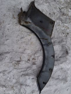 Suzuki Jimny накладка заднего R крыла