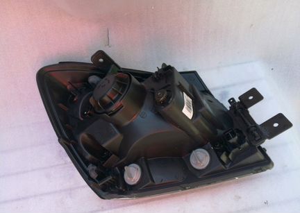 Kia sportage 2 спортаж 2 фара левая