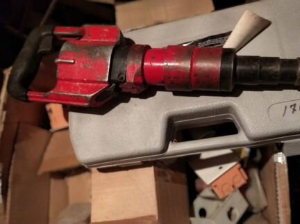 Дюбель гвозди под монтажный пистолет