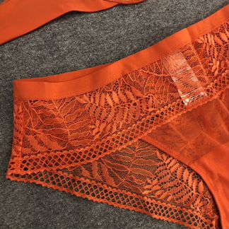 Новый комплект Calvin Klein, 34B, S