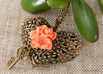 Подвеска Цветочное сердечко №4 (розовый)