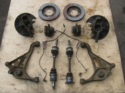 Передняя подвеска Suzuki Grand Vitara 2 1997-2004