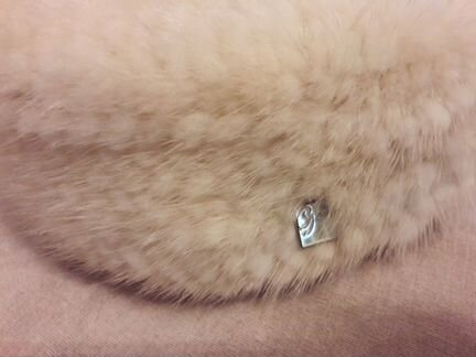 Шапка из вязаной норки. Финляндия. Новая