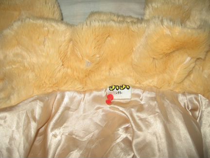 Шубка нарядная для девочки