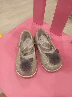 Детские туфли серебряные