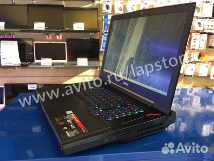 MSI GT75 Titan i7/32GB/256SSD+1TB/GTX1070 8GB