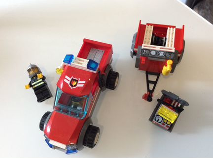 Лего пожарная с прицепом lego 7942