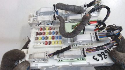 Блок управления, BSI (Блок предохранителей) Ford K