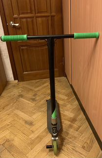 Трюковой самокат oxelo
