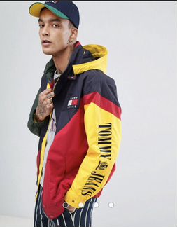 Куртка колор блок в стиле 90-х Tommy Jeans Capsule