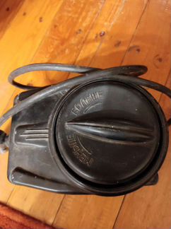 Регулятор напряжения