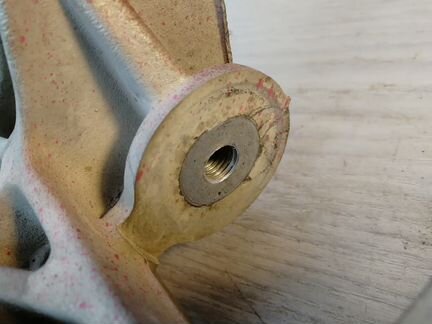 Подрамник двигателя пассат б6 б7 сс