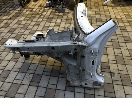 Четверть передняя левая BMW 1 series E81 E87 E82
