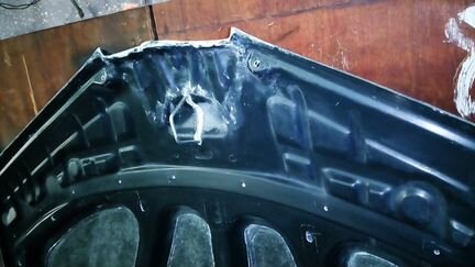 Капот Альфа Ромео