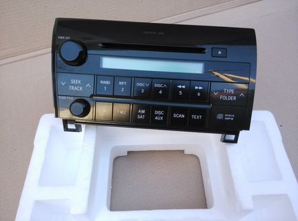 Toyota Tundra магнитола, радио, CD